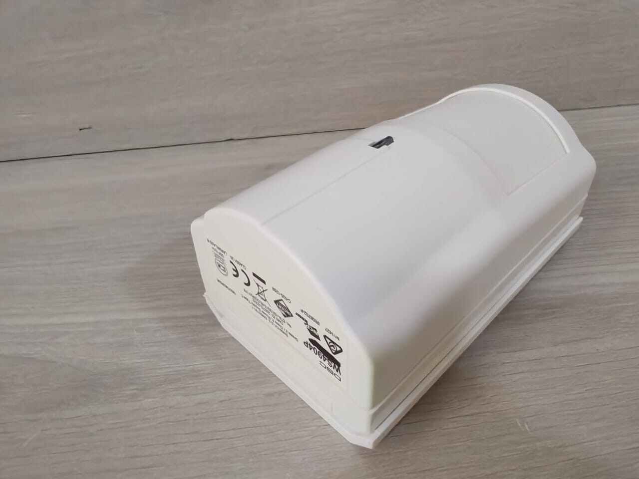 DSC WS4904P DSC WS4904P WIRELESS PET IMMUNE PASSIVE INFRARED DETECTOR 9