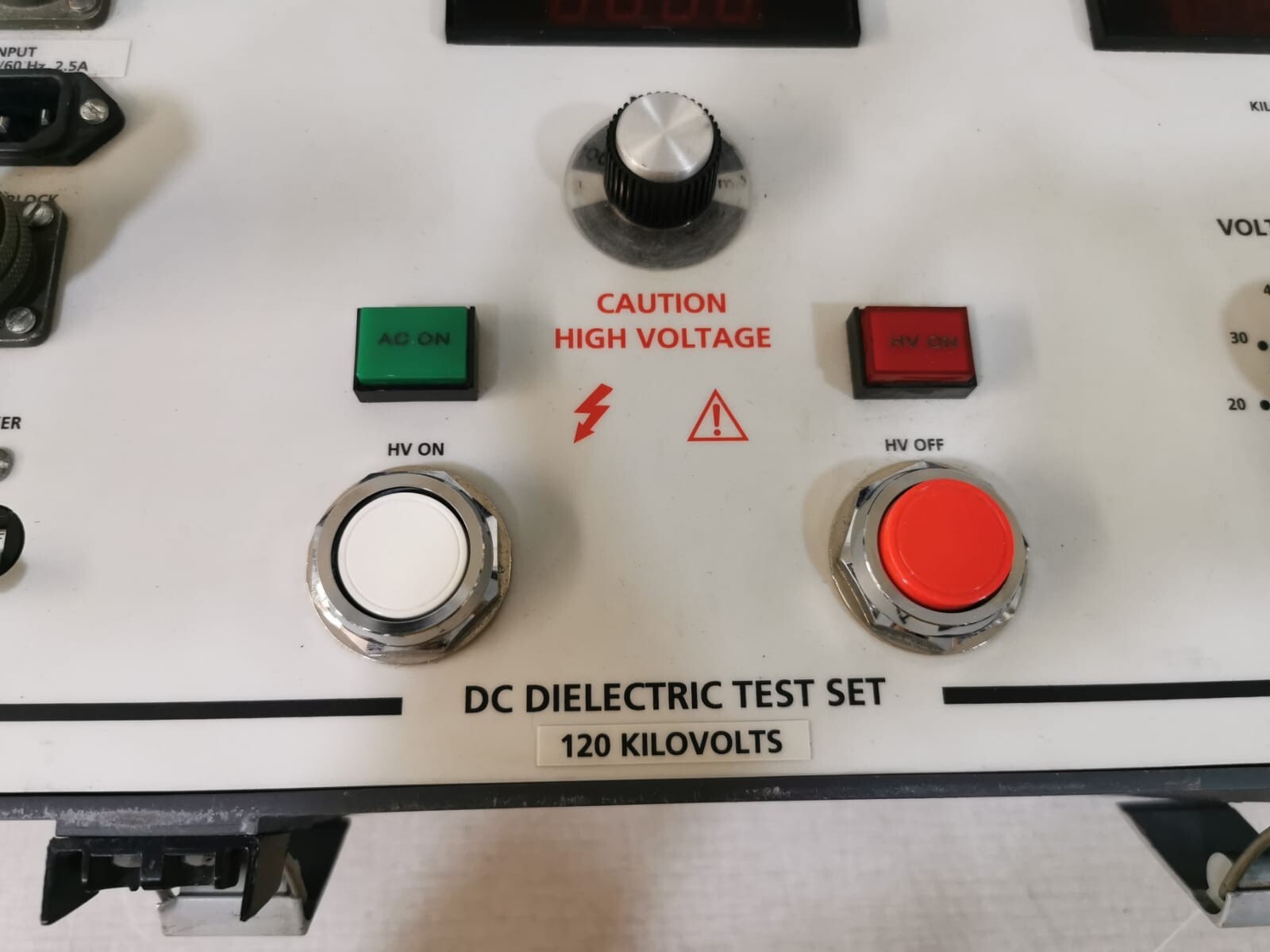 Megger DC Dielectric Test Set 120 KiloVolts Megger Biddle DC Dielectric Test Set 120 KiloVolts 2