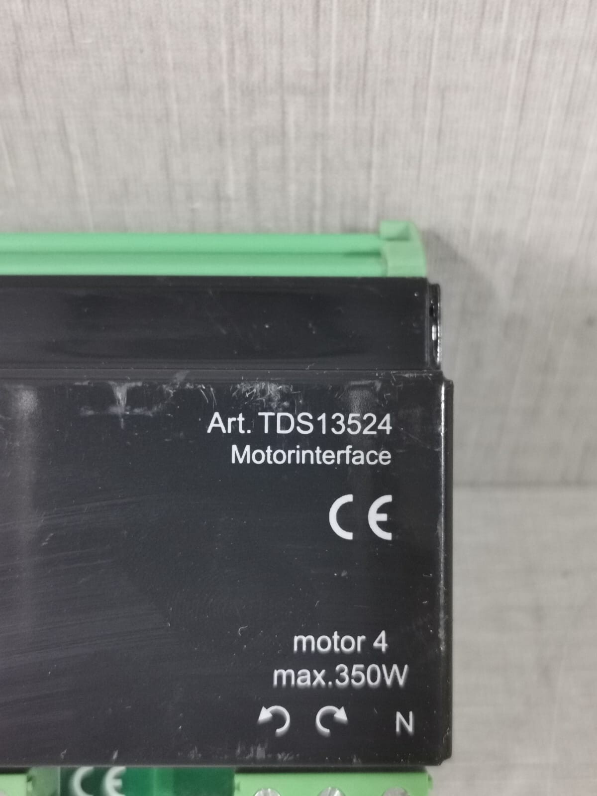 TELETASK TDS13524 TELETASK TDS13524 Motor Interface Motor Interface Output 3