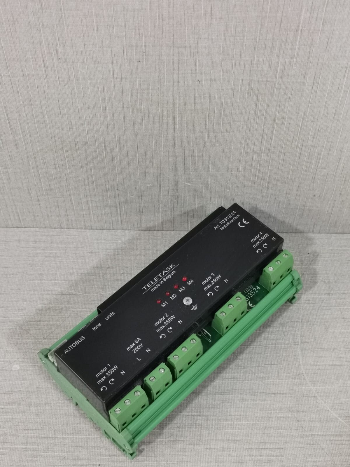 TELETASK TDS13524 TELETASK TDS13524 Motor Interface Motor Interface Output 10