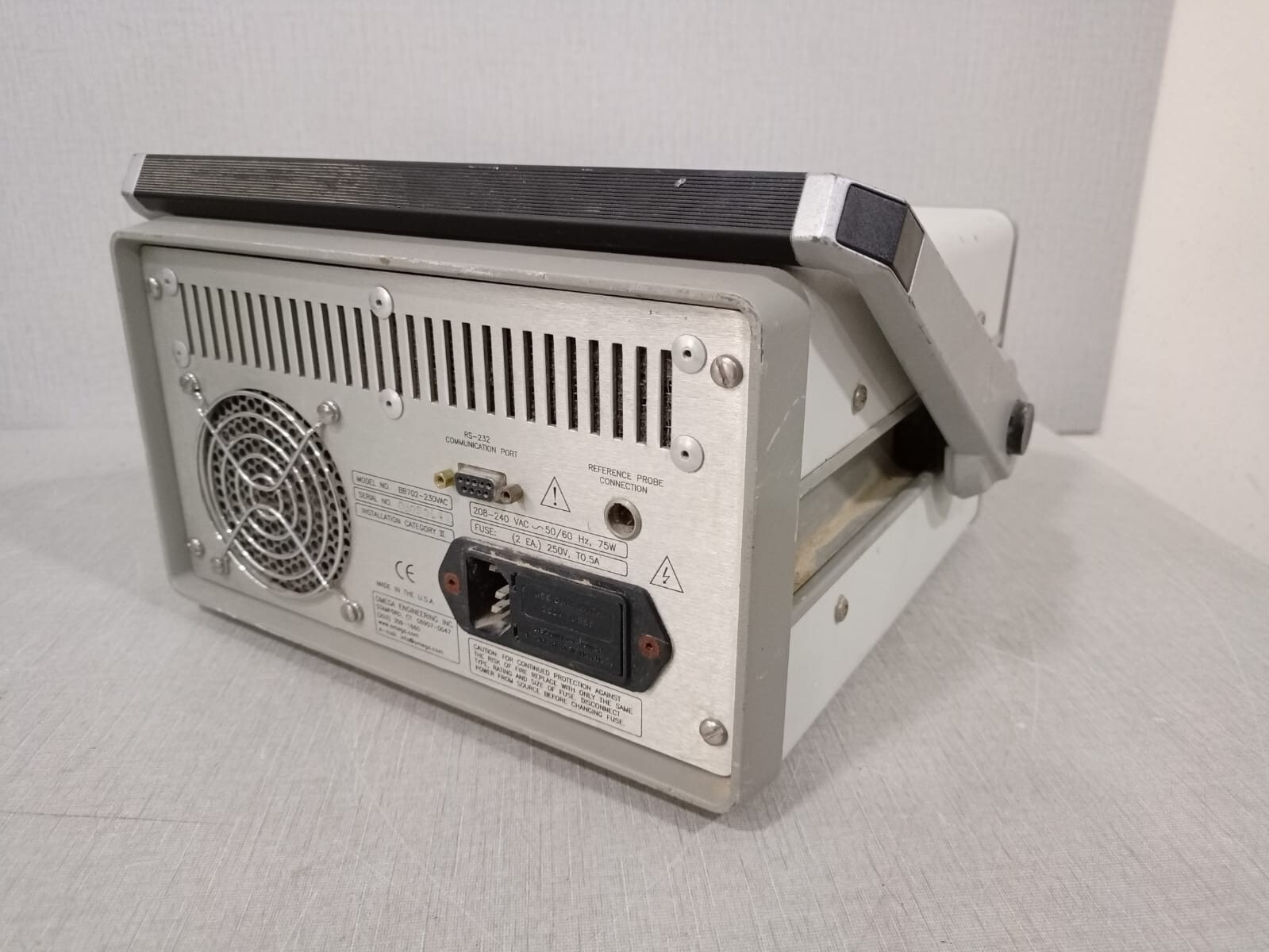 OMEGA BB702 OMEGA BB702 High Performance Blackbody Calibration Source 5