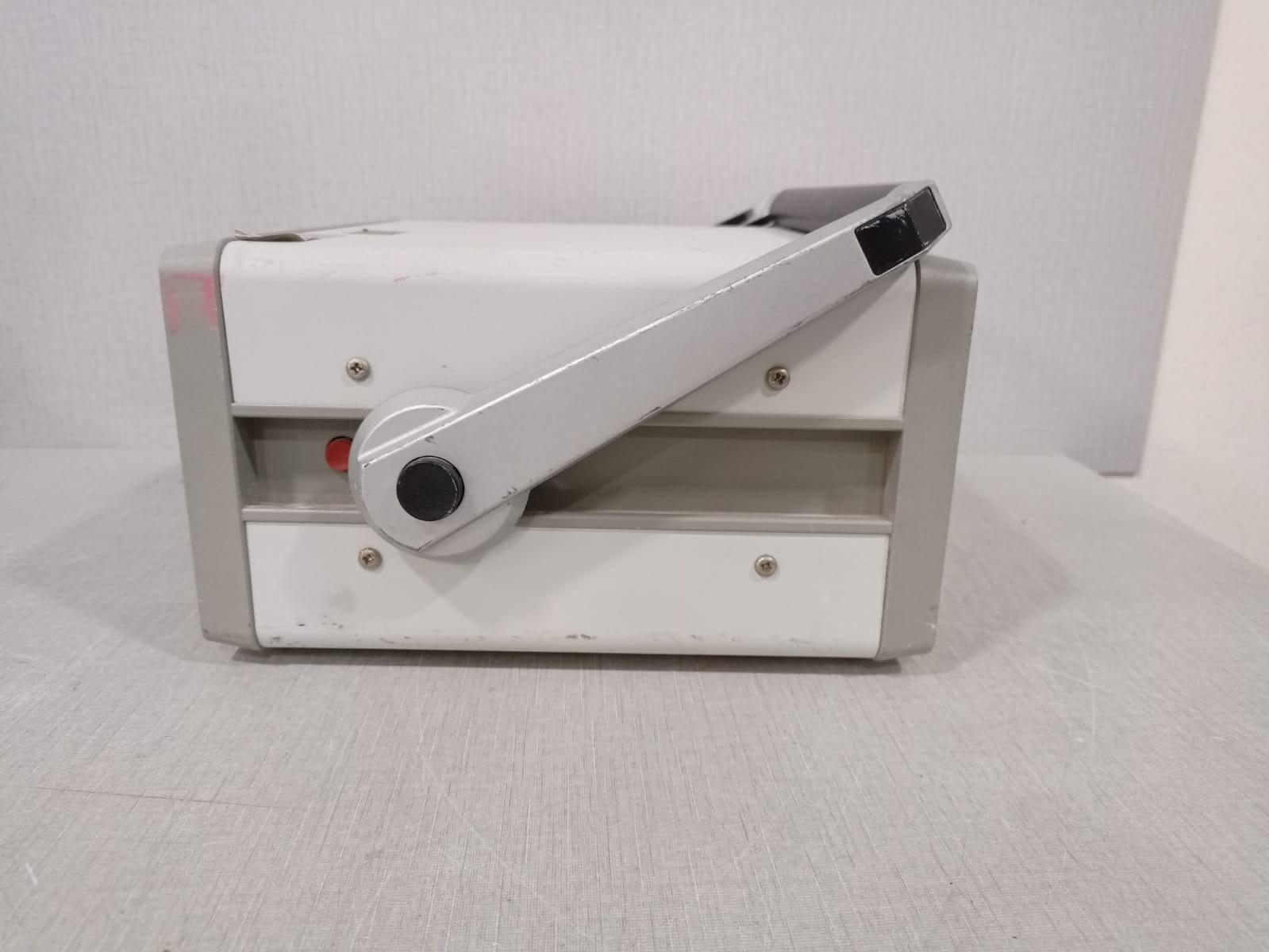 OMEGA BB702 OMEGA BB702 High Performance Blackbody Calibration Source 6