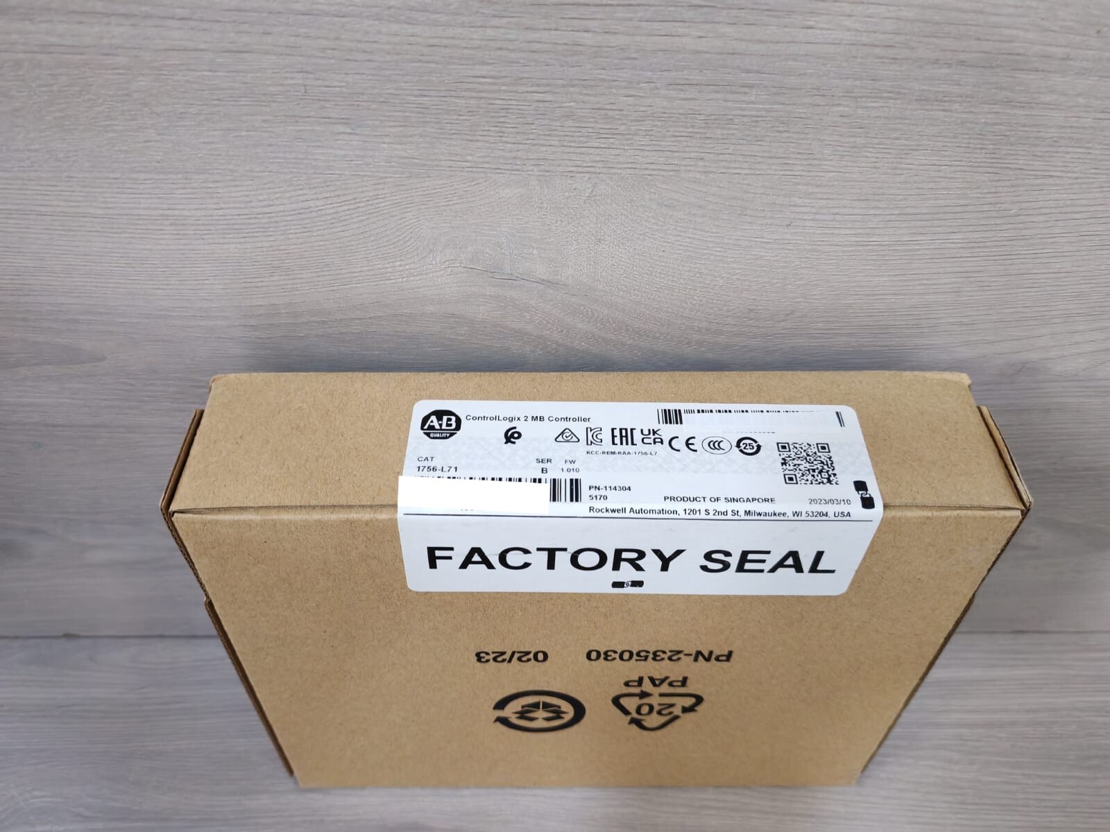 ALLEN BRADLEY 1756-L71 SER B CONTROL LOGIX 2 MB CONTROLLER PN:114304