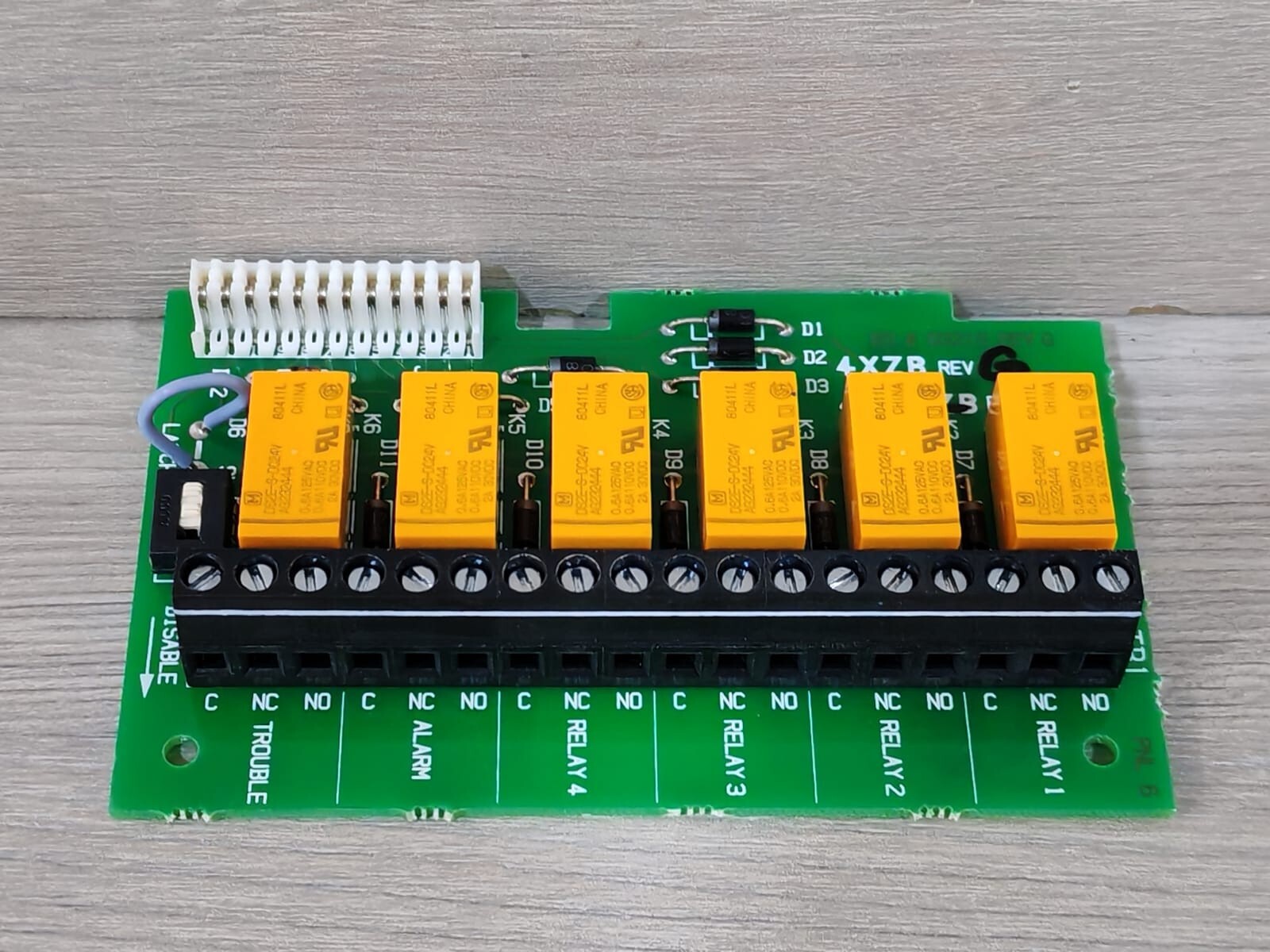 Fire-Lite Alarms Inc. 4XZMF Fire-Lite Alarms Inc. 4XZMF Zone Relay Module PCB Card 4