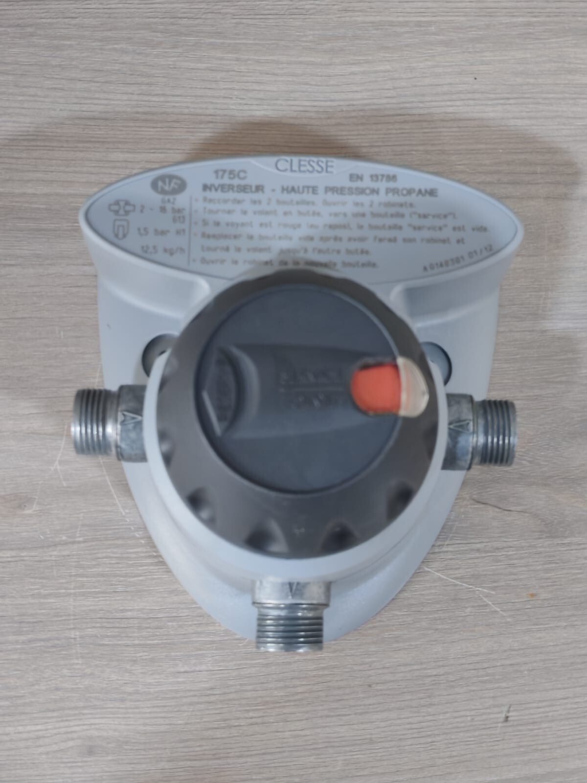 COMAP INV-175C COMAP CLESSE INV-175C INVERSEUR AUTOMATIQUE HAUTE PRESSION GAS INVERTER 8