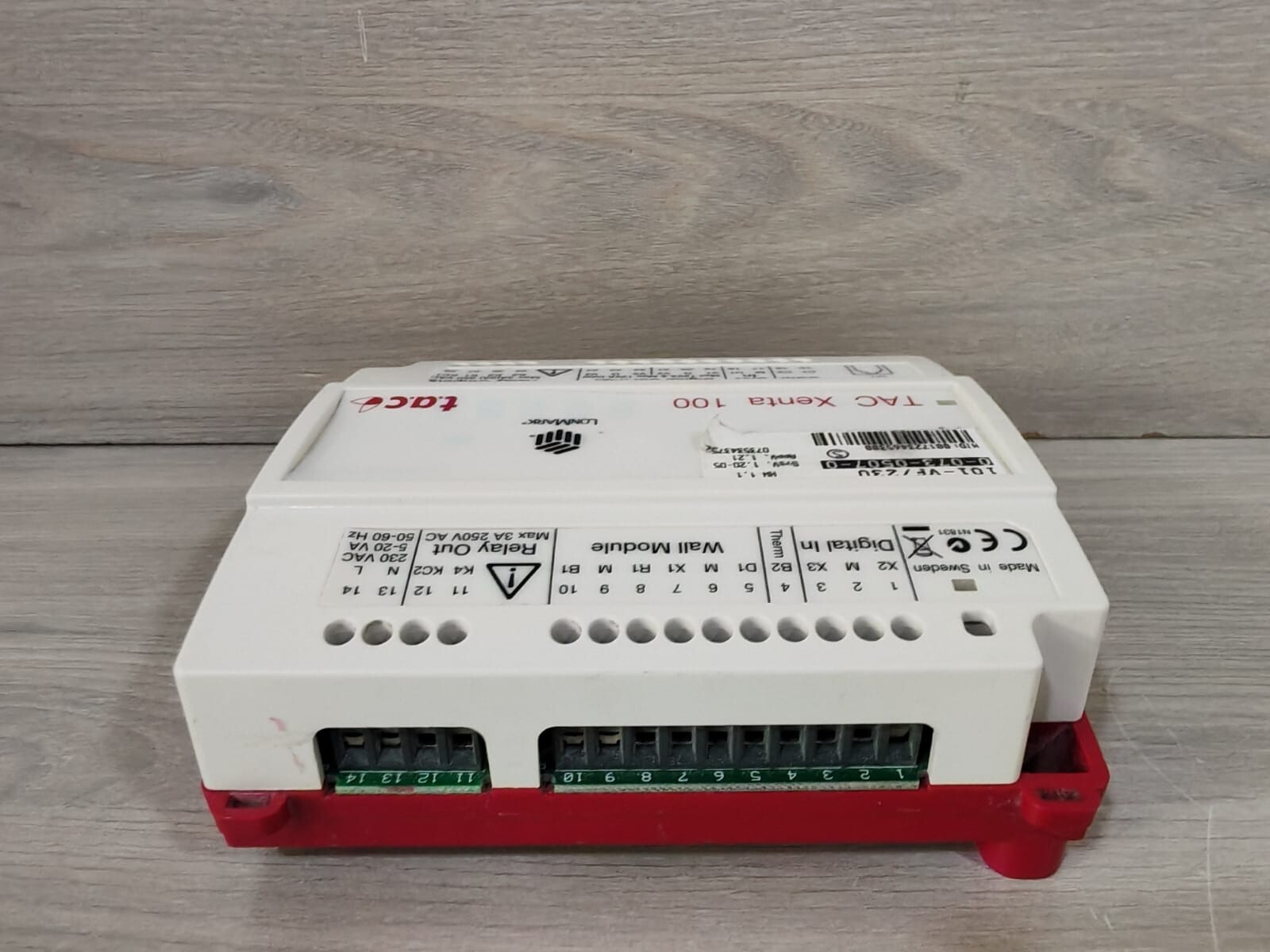 TAC 0-073-0507-0 TAC XENTA 100 101-VF/230 CONTROLLER 0-073-0507-0 8