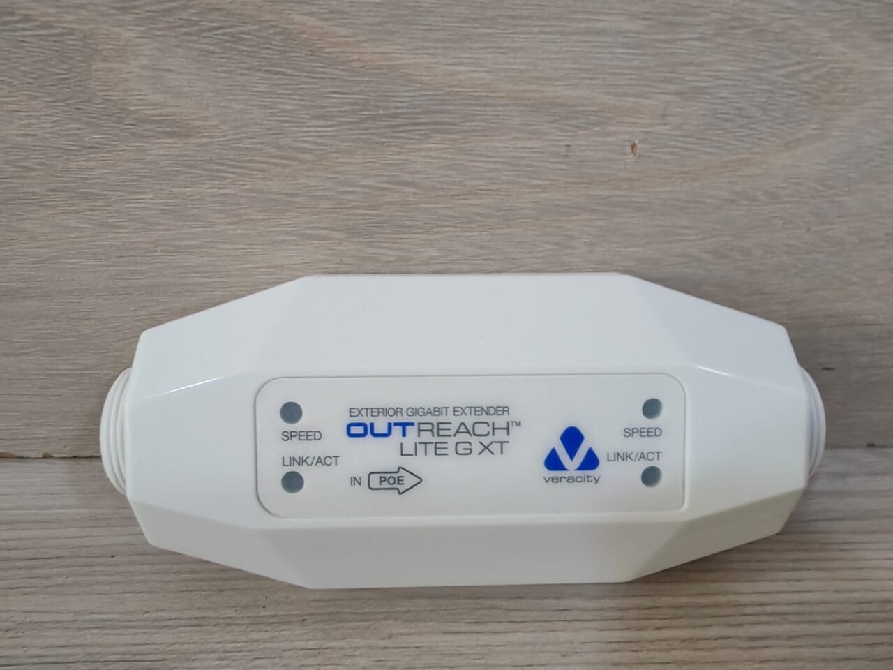 VERACITY VOR-ORL-GXT VERACITY VOR-ORL-GXT OUTREACH LITE GXT EXTERIOR GIGABIT EXTENDER 2