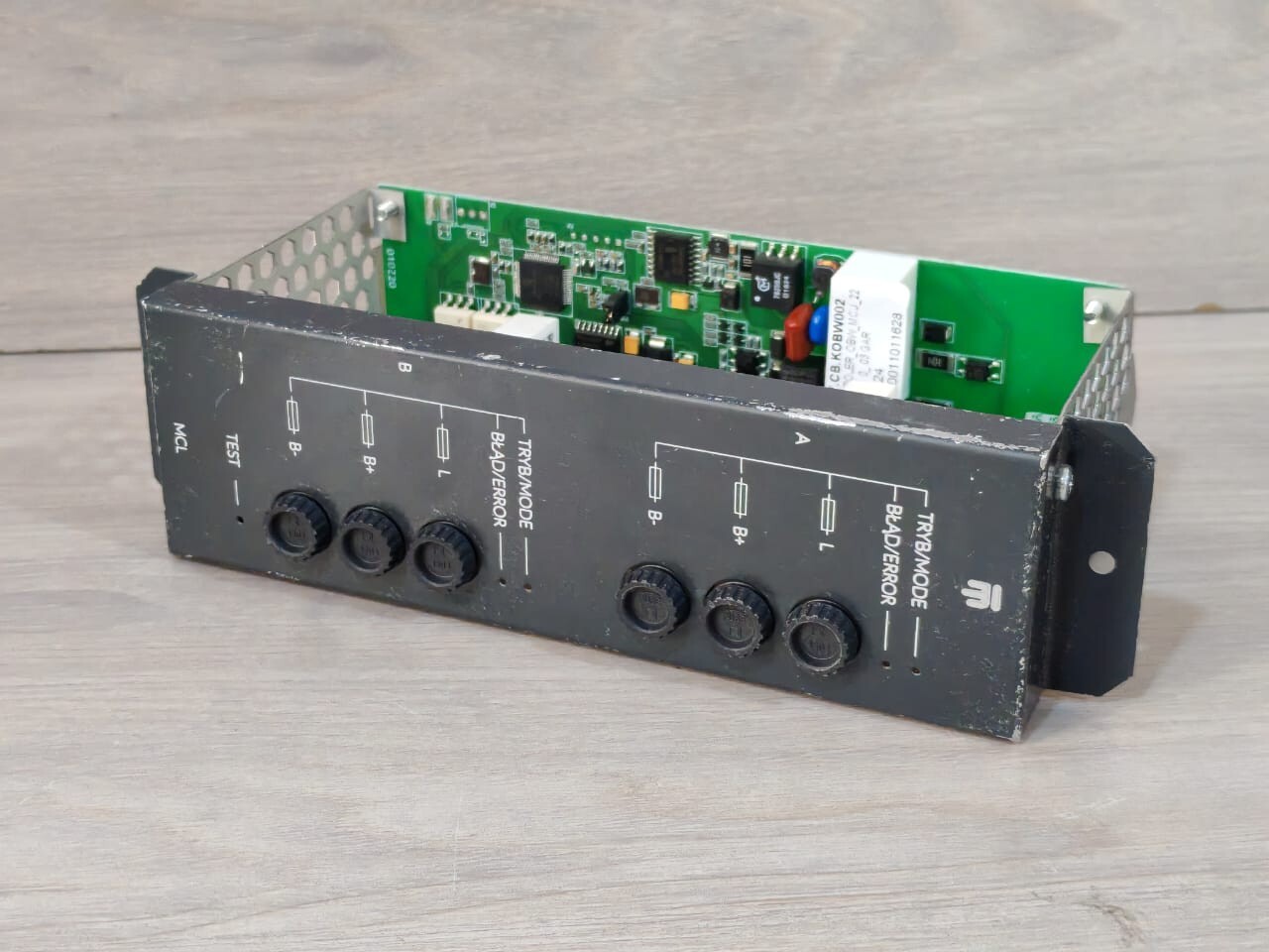 TM TECHNOLOGIES KOBW001 TM TECHNOLOGIES PC.CB.KOBW001 KONTROL OBWOD.CB.217-05+220.03 3