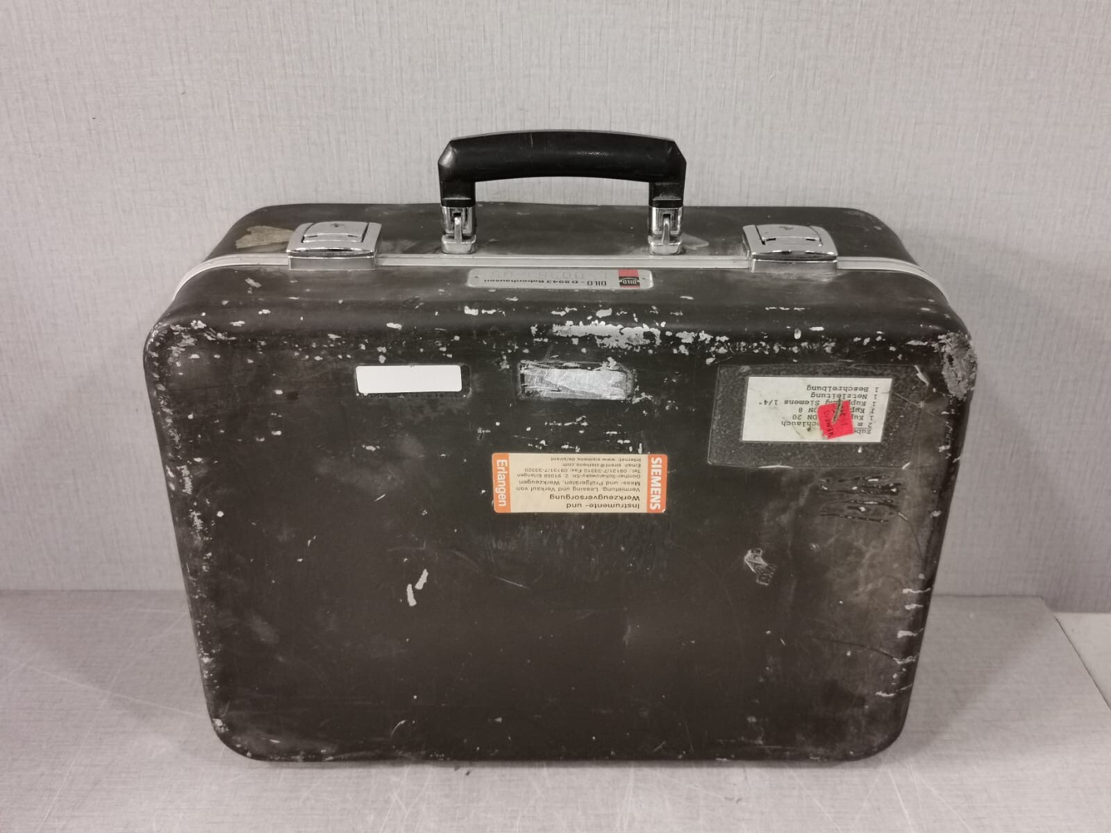DILO L-00383-05 DILO SF6 DENSITY TESTER 3-027 | L-00383-05 | 220V/50Hz -W/O CABLE 10