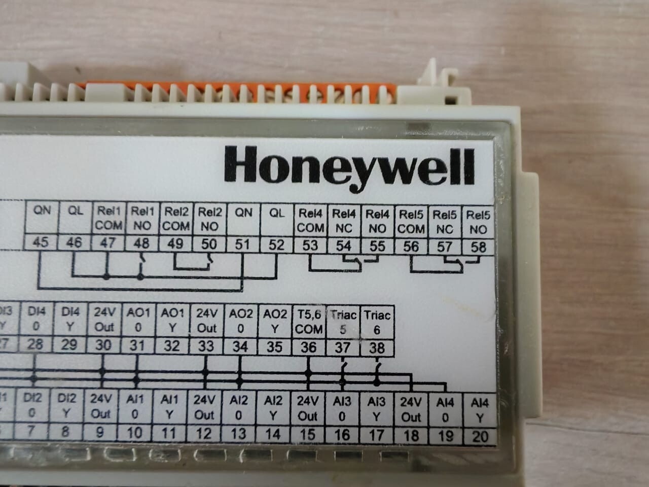 Honeywell XFC3A06001 HONEYWELL XFC3A06001 SMART MODULE 24VAC 50/60Hz 3