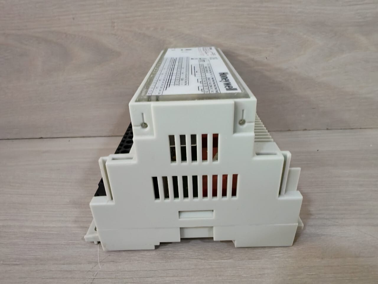 Honeywell XFC3A06001 HONEYWELL XFC3A06001 SMART MODULE 24VAC 50/60Hz 6