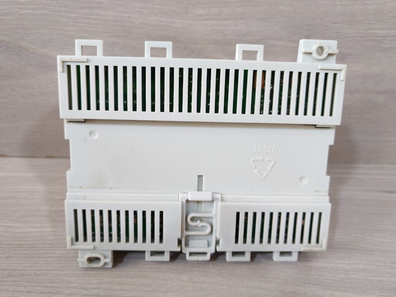 Honeywell XFC3A06001 HONEYWELL XFC3A06001 SMART MODULE 24VAC 50/60Hz 8