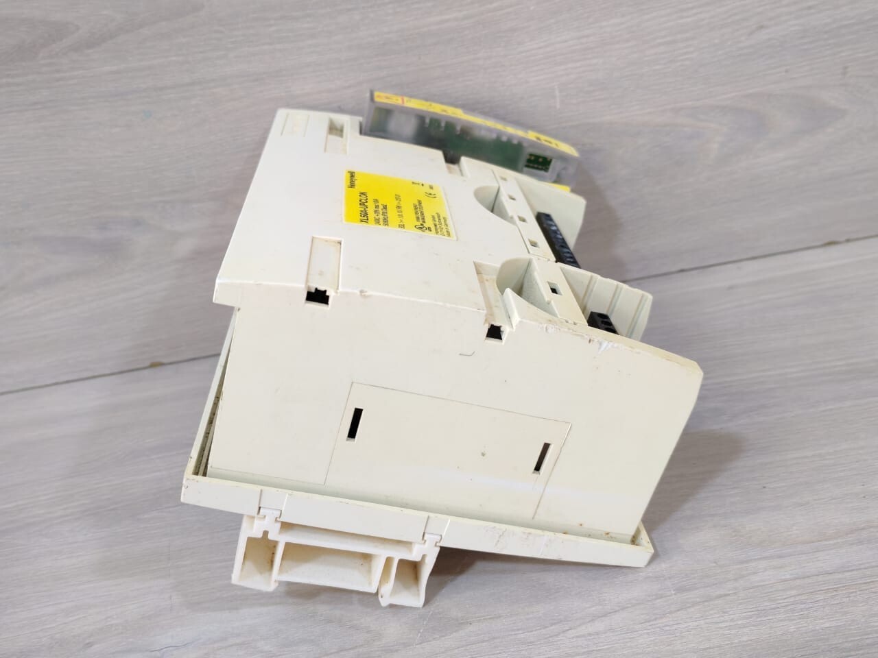 Honeywell XL50A-UPCLON HONEYWELL XL50A-UPCLON BUILDING CONTROLLER WITH XD50B-FL 50019898 8