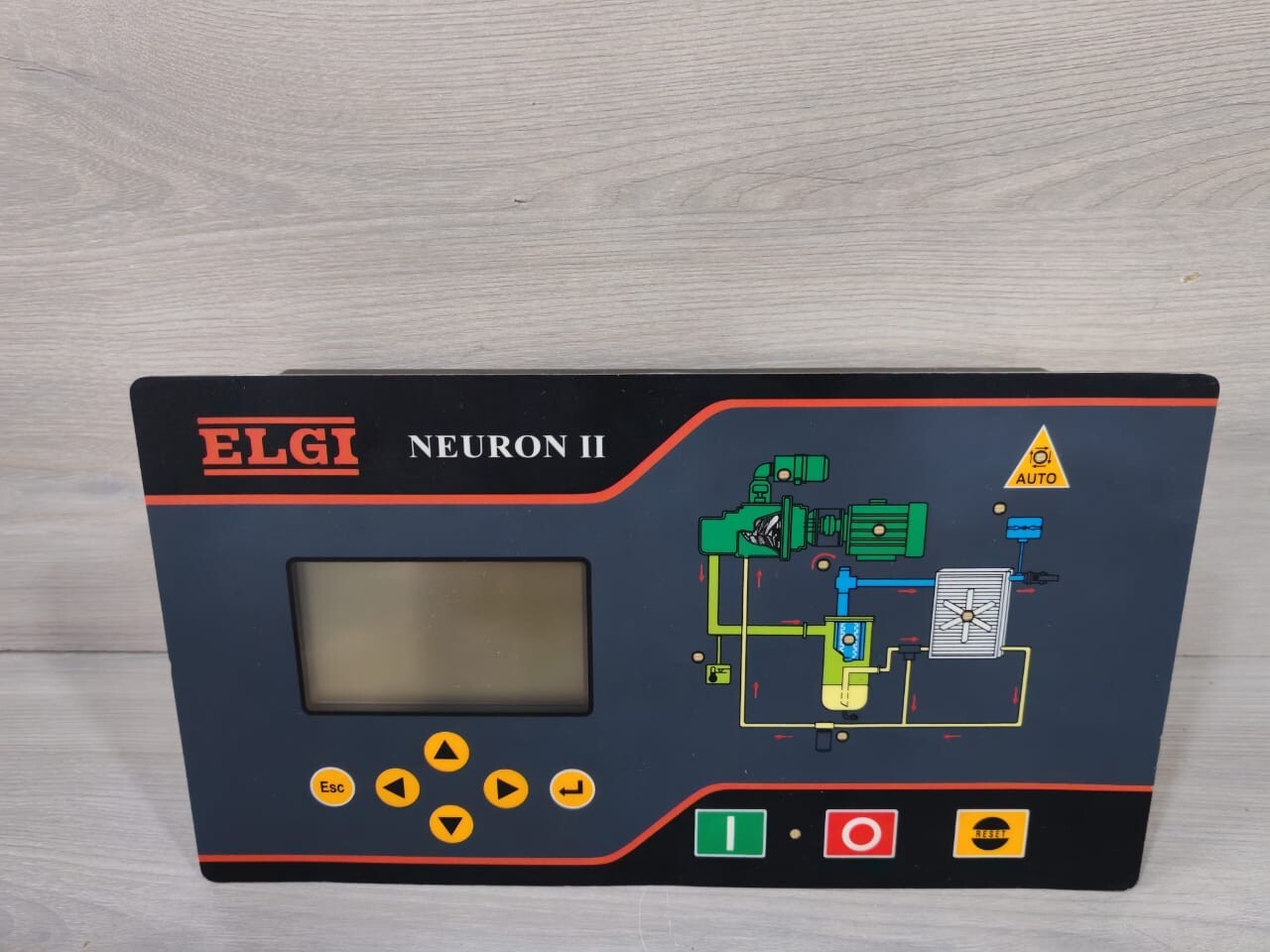 ELGI NEURON II 00897701N ELGI NEURON II 00897701N COMPRESSOR CONTROLLER - NEW WITH OLD STOCK BOX 2