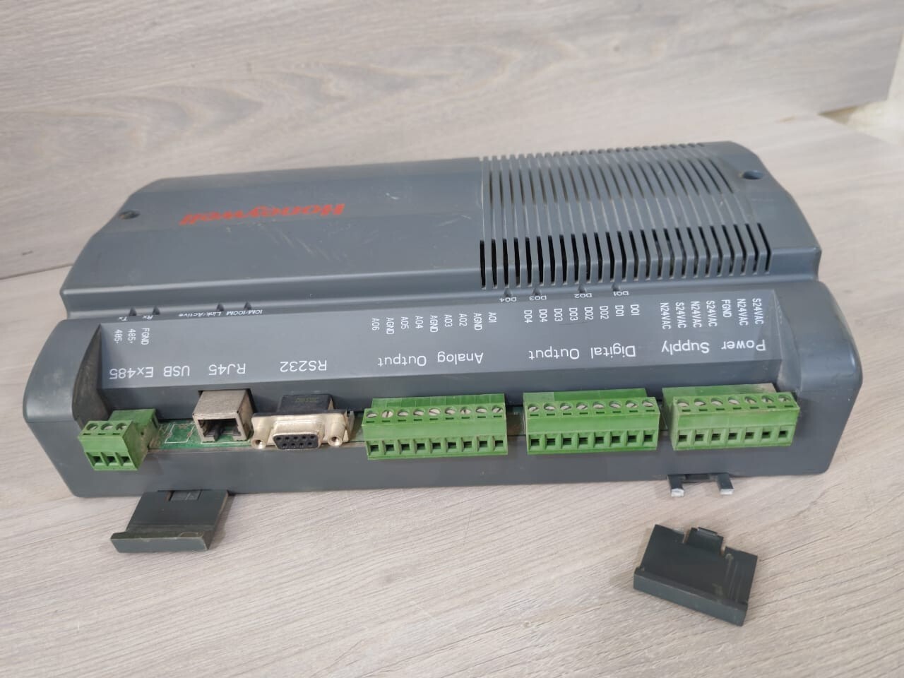 honeywell CP-IPC Honeywell CP IPC CP IPC Controller MODULE,24VAC Broken Lock 4