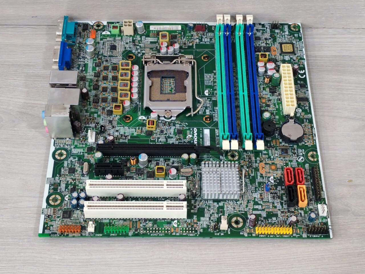 Lenovo REV.1.0 Lenovo IS6XM REV.1.0 Motherboard 7