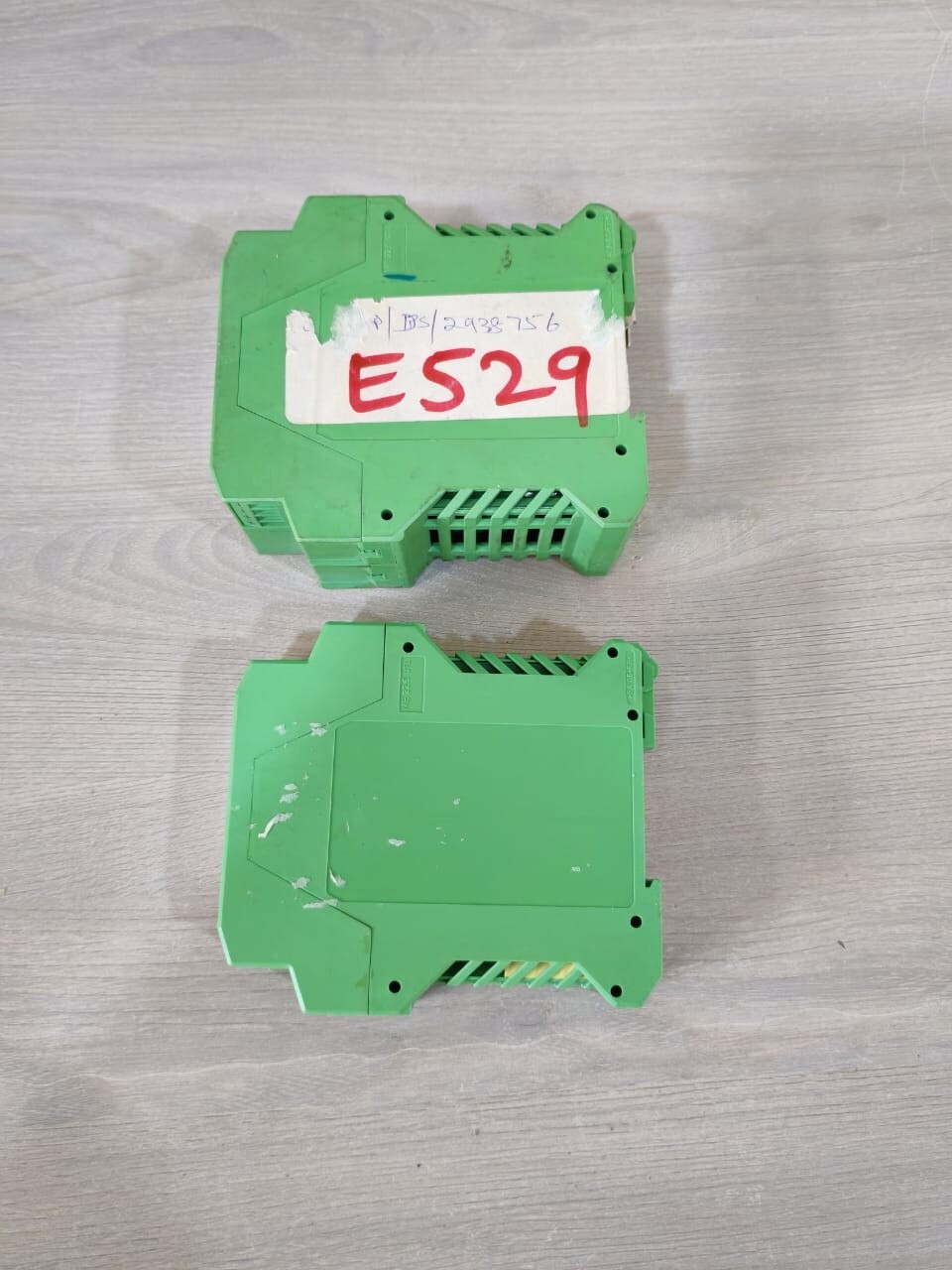 Phoenix Contact Mini-PS-100-240AC/10-15DC/2 and Mini-PS-100-240AC/24DC/1 Phoenix Contact Mini-PS-100-240AC/10-15DC/2 and Mini-PS-100-240AC/24DC/1 5