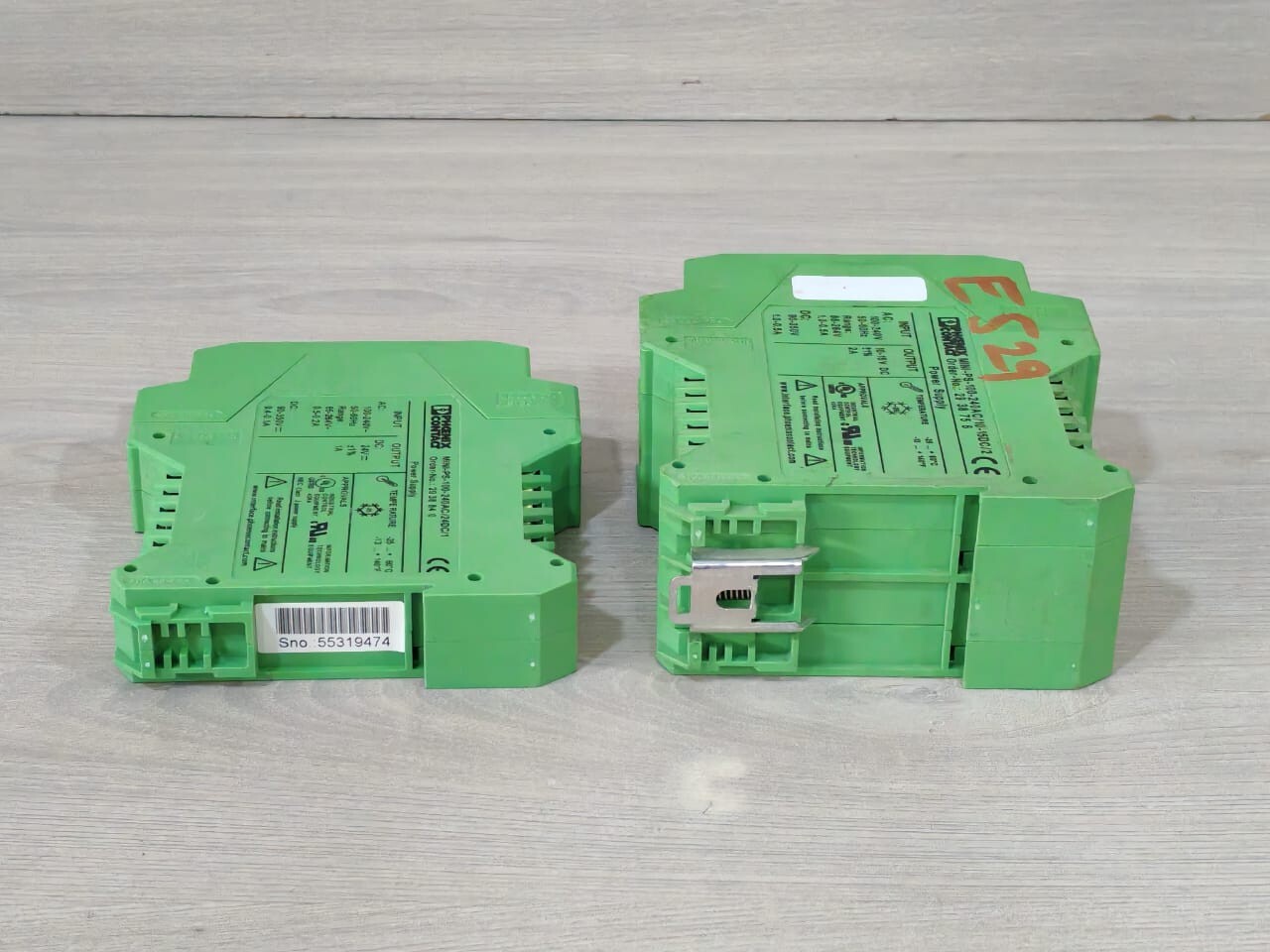 Phoenix Contact Mini-PS-100-240AC/10-15DC/2 and Mini-PS-100-240AC/24DC/1 Phoenix Contact Mini-PS-100-240AC/10-15DC/2 and Mini-PS-100-240AC/24DC/1 8