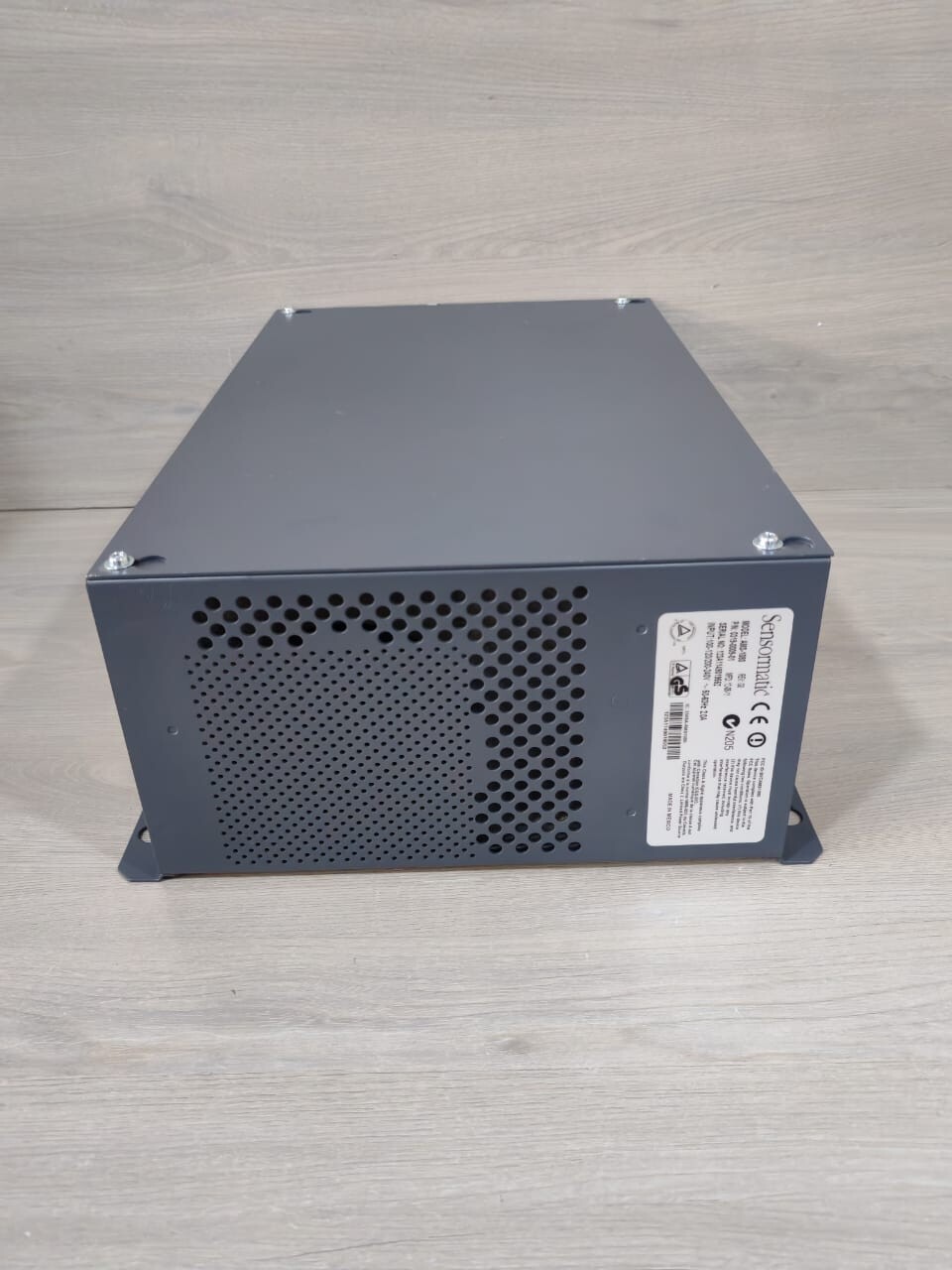 Sensormatic 0319-0009-01 Sensormatic AMS-1080 UltraLane Controller P/n: 0319-0009-01 Rev. G0 3