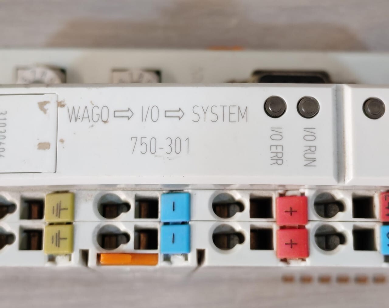WAGO 750-301 WAGO 750-301 PROFIBUS DP/FMS 1.5MBD 24VDC FIELDBUS COUPLER 4