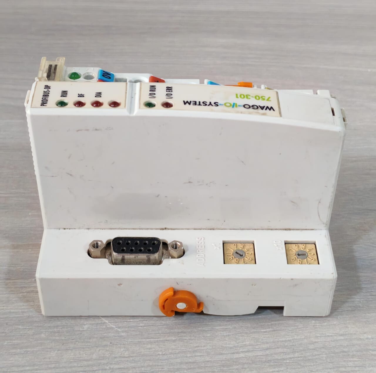 Wago 750-301 WAGO I/O SYSTEM 750-301 PROFIBUS KOPPLER 2399WK07 MODULE 9