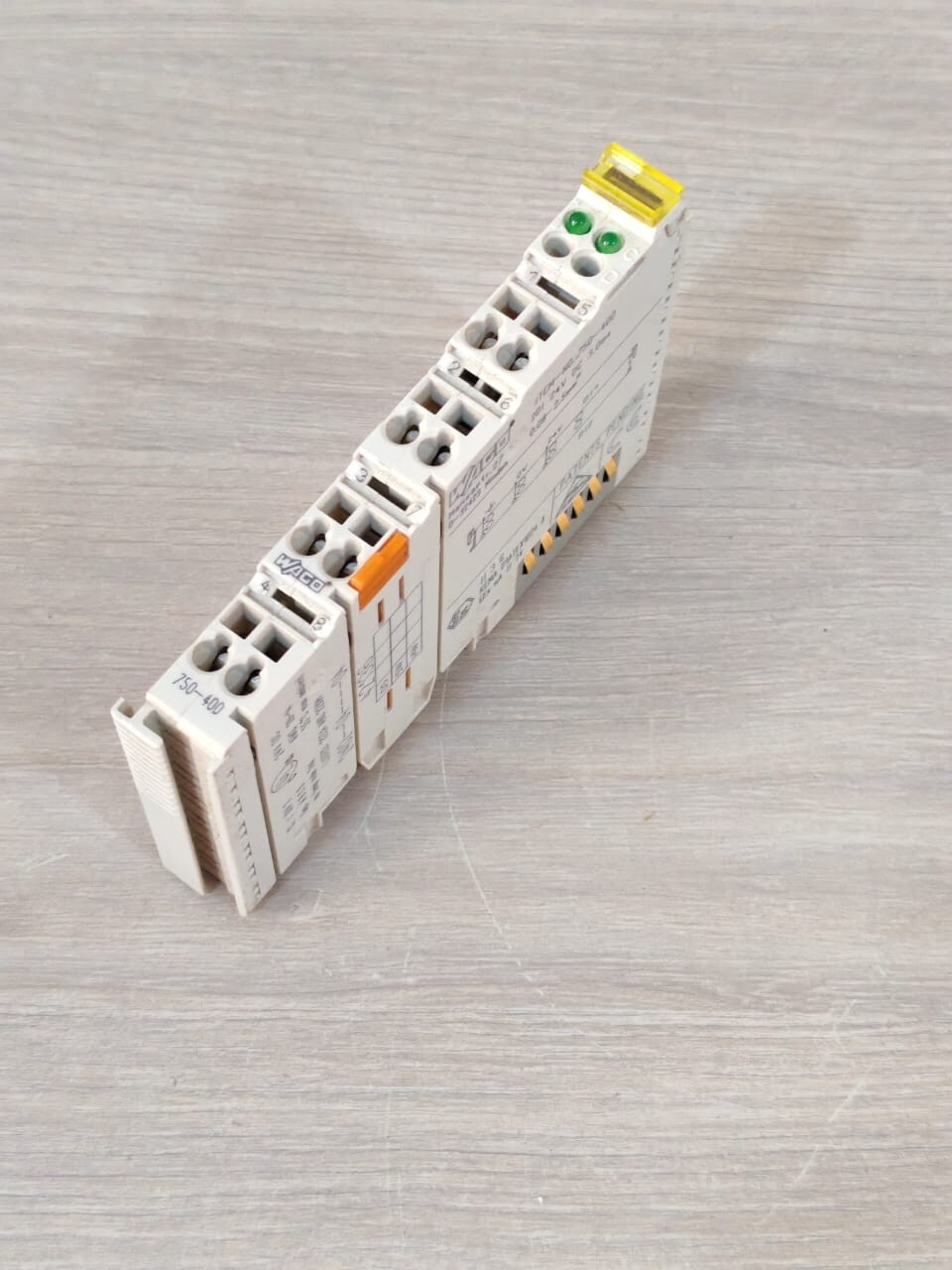 WAGO 750-400 PCS WAGO 750-400 2 CHANNEL DIGITAL INPUT MODULE 24VDC 3.0MS 3