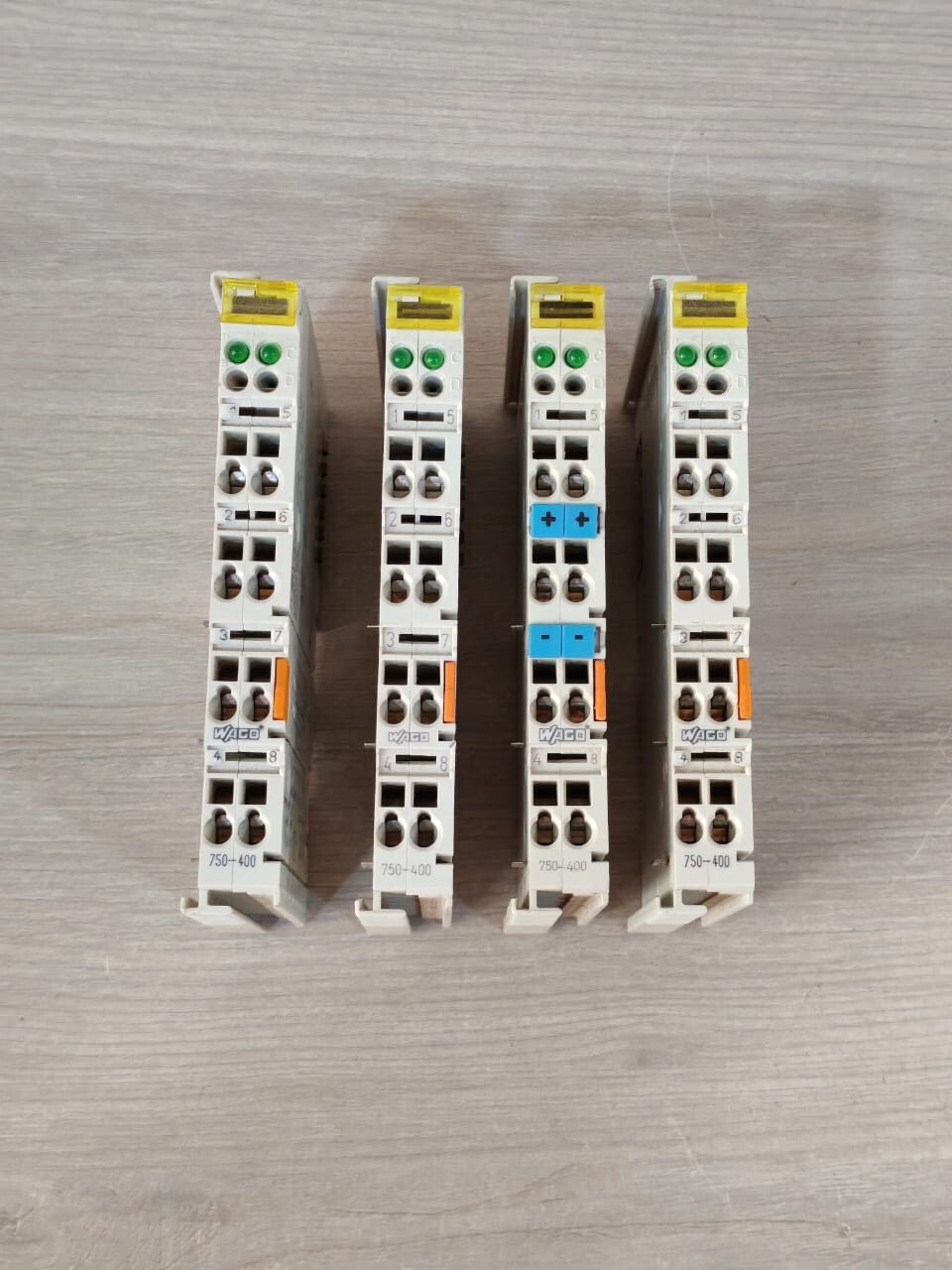 PCS WAGO 750-400 2 CHANNEL DIGITAL INPUT MODULE 24VDC 3.0MS