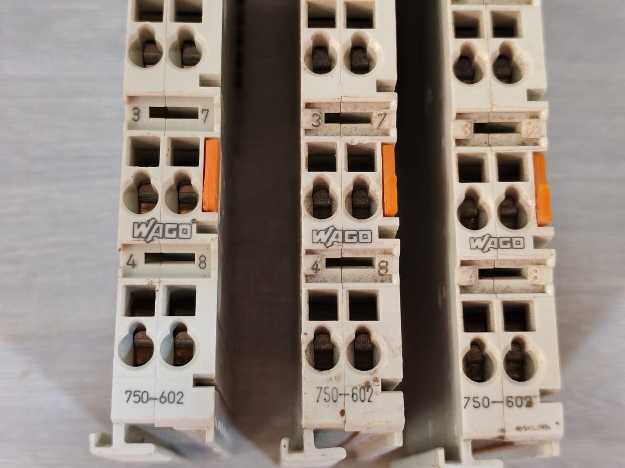 WAGO 750-602 LOT WAGO 750-602 24VDC POWER SUPPLY 2