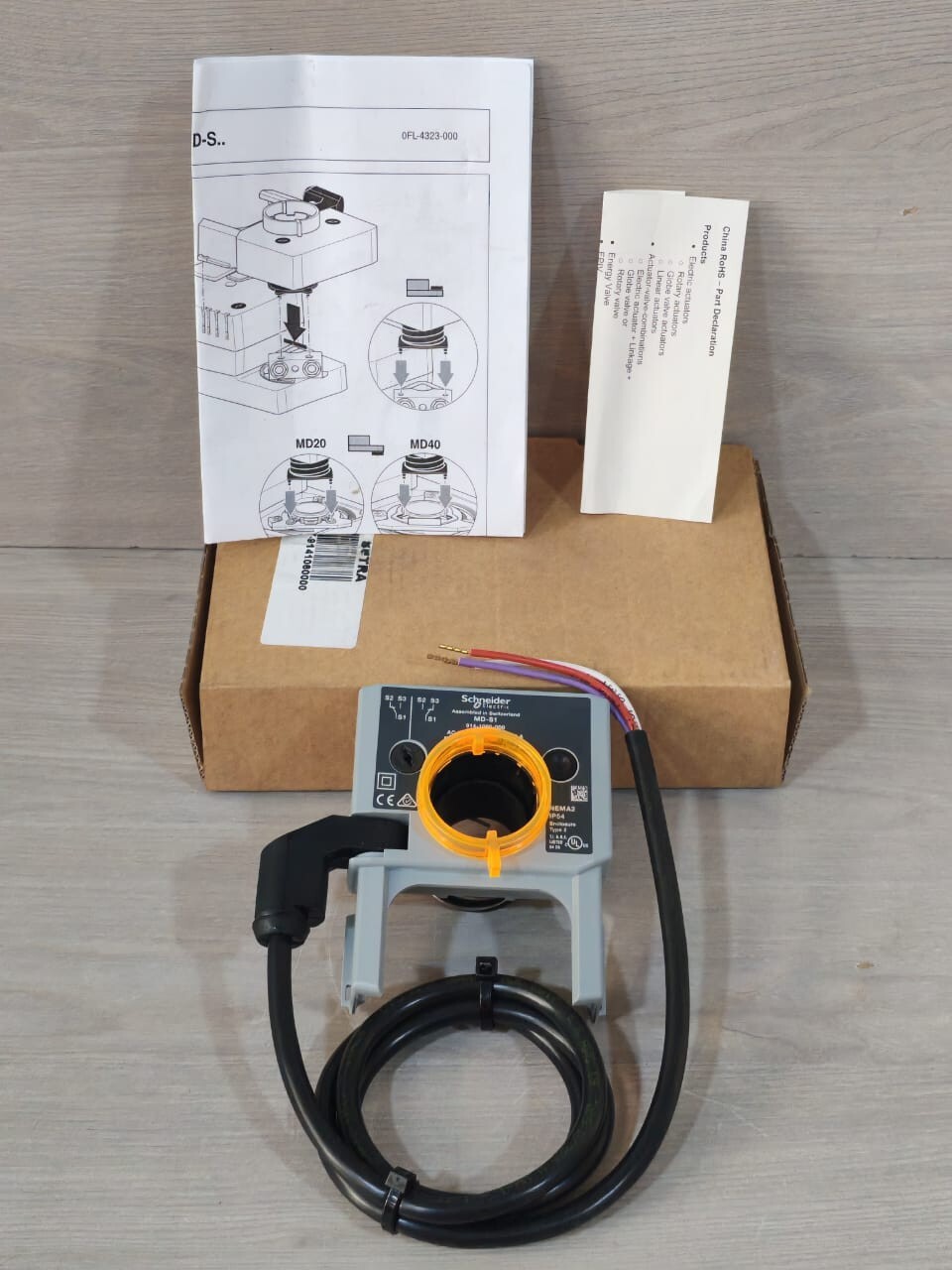 SCHNEIDER ELECTRIC MD-S1 914-1060-000 SWITCH AUX 250V
