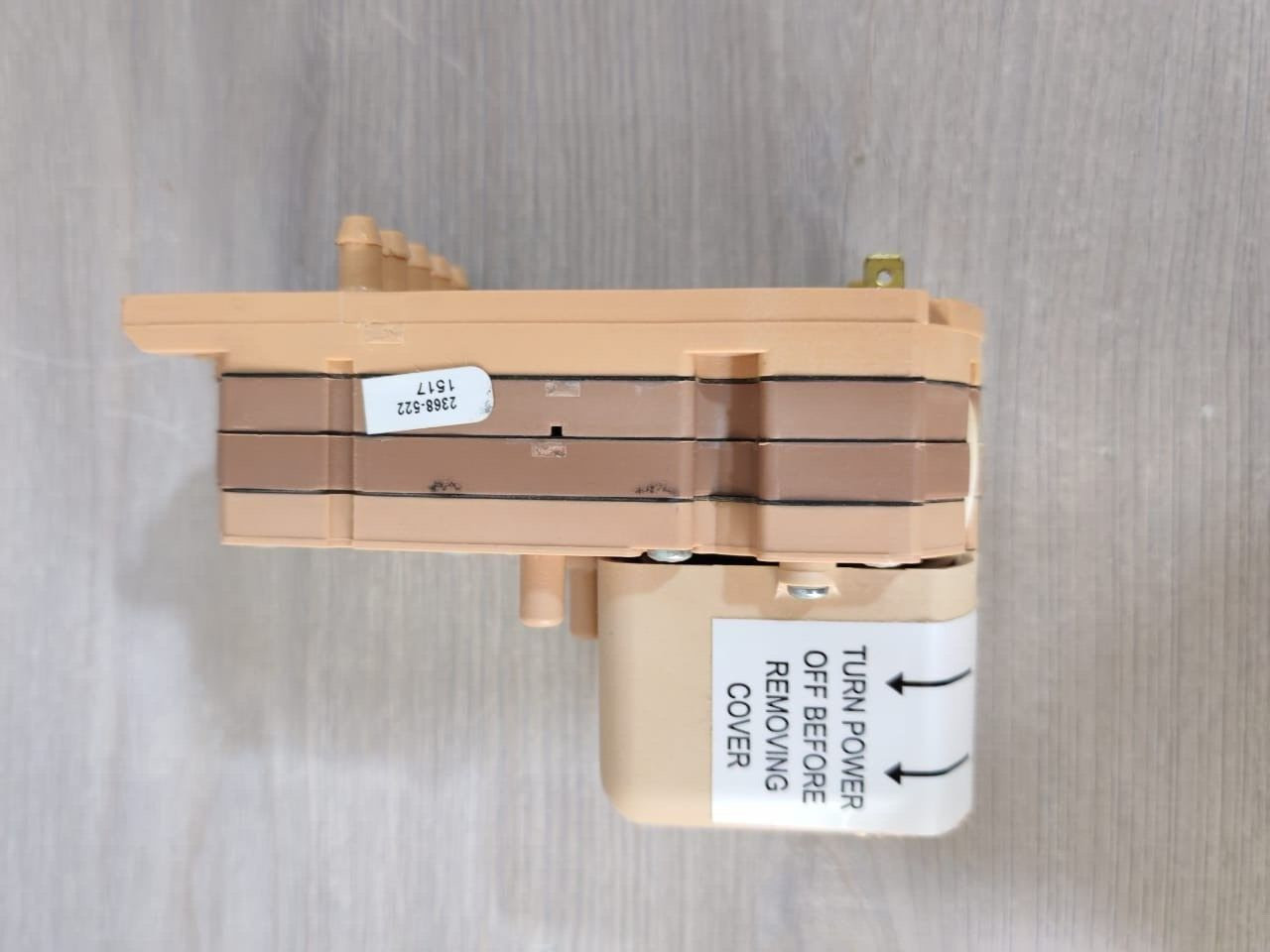 Schneider Electric 2368-522 Schneider Electric 2368-522 Pneumodular Relay 110VAC, 30 PSIG 4