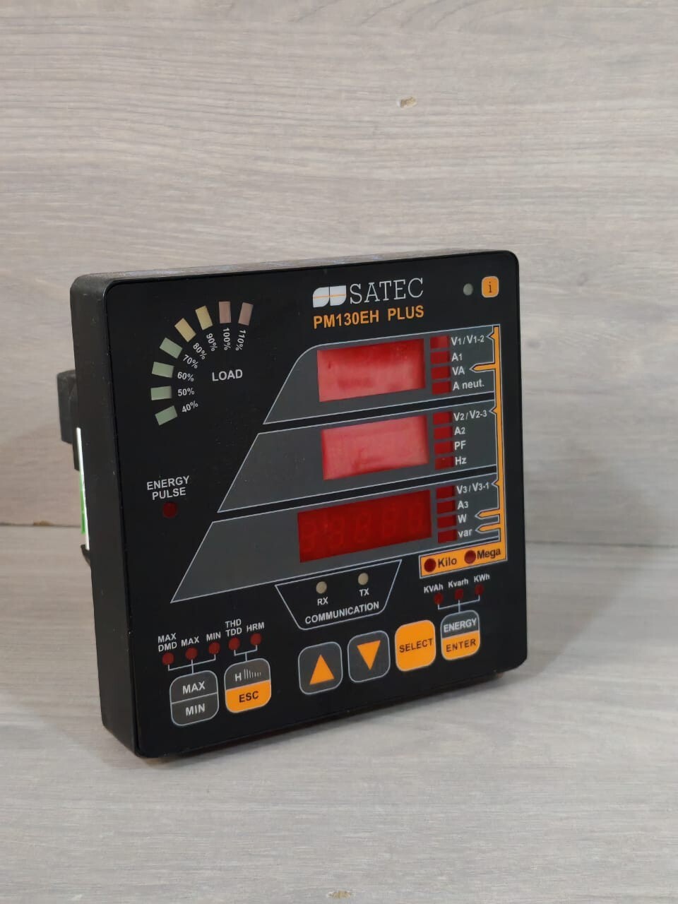 SATEC PM130EH-PLUS SATEC PM130EH-PLUS MULTI-FUNCTIONAL POWER METER 9VA 50/60Hz 4