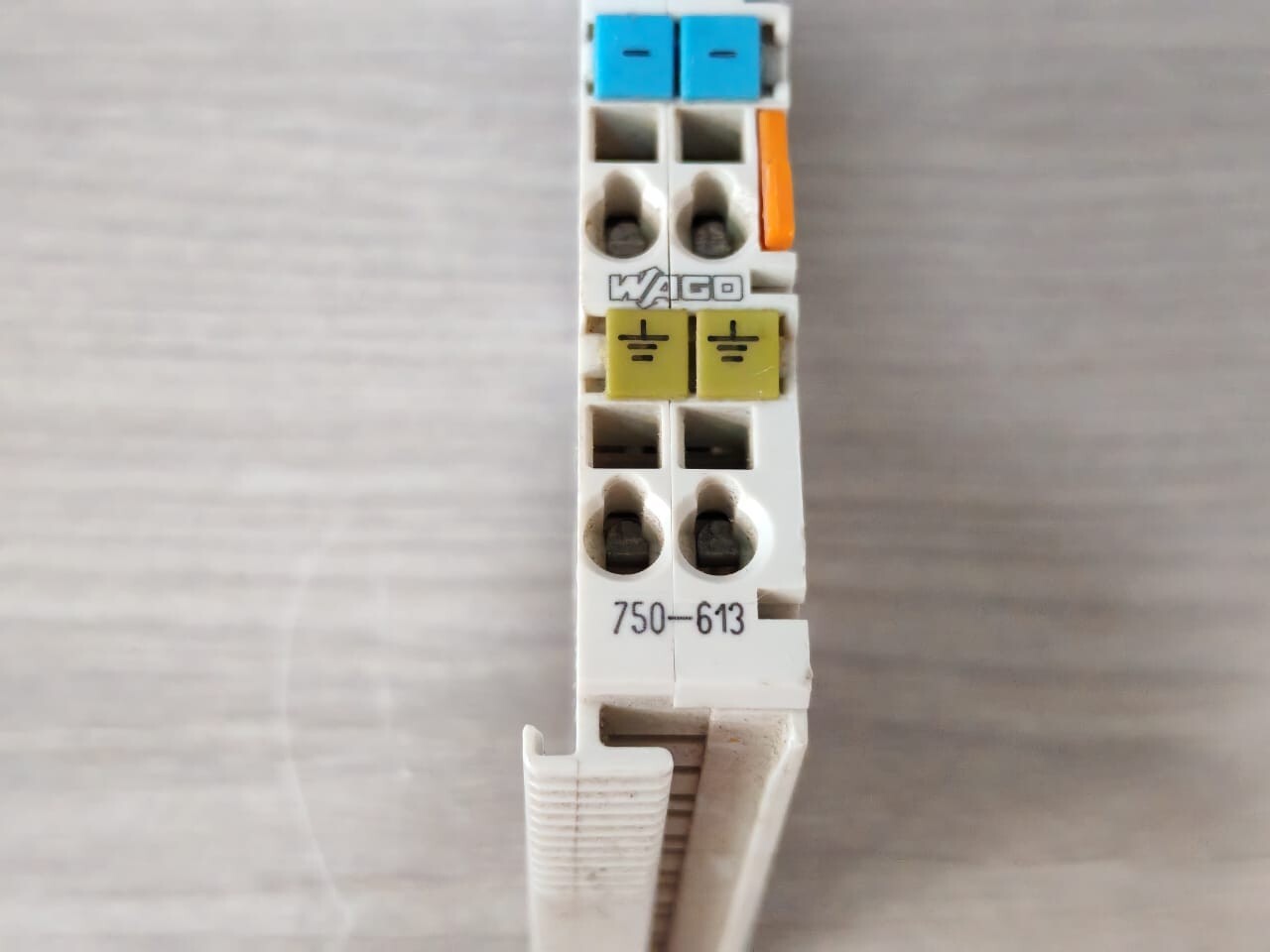 WAGO 750-613 WAGO 750-613 SYSTEM POWER SUPPLY MODULE 24VDC BUS 2