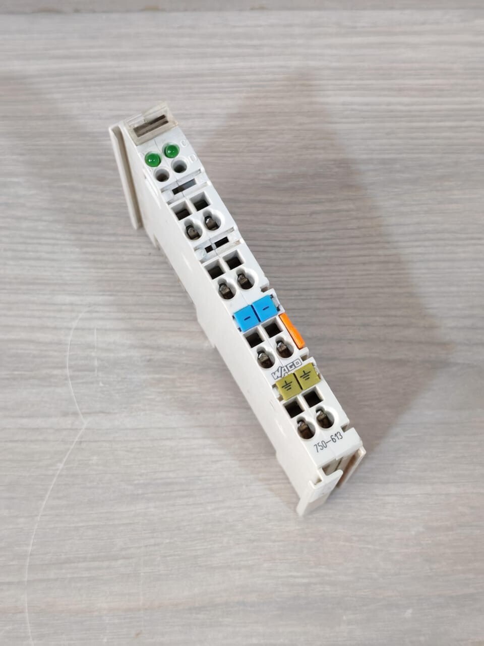 WAGO 750-613 WAGO 750-613 SYSTEM POWER SUPPLY MODULE 24VDC BUS 3