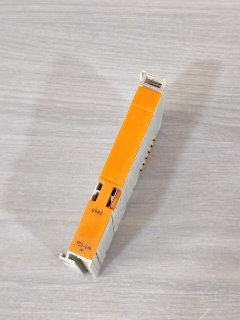 WAGO 750-616 LOT . WAGO 750-616 DISTANCE MODULE 24VDC 4