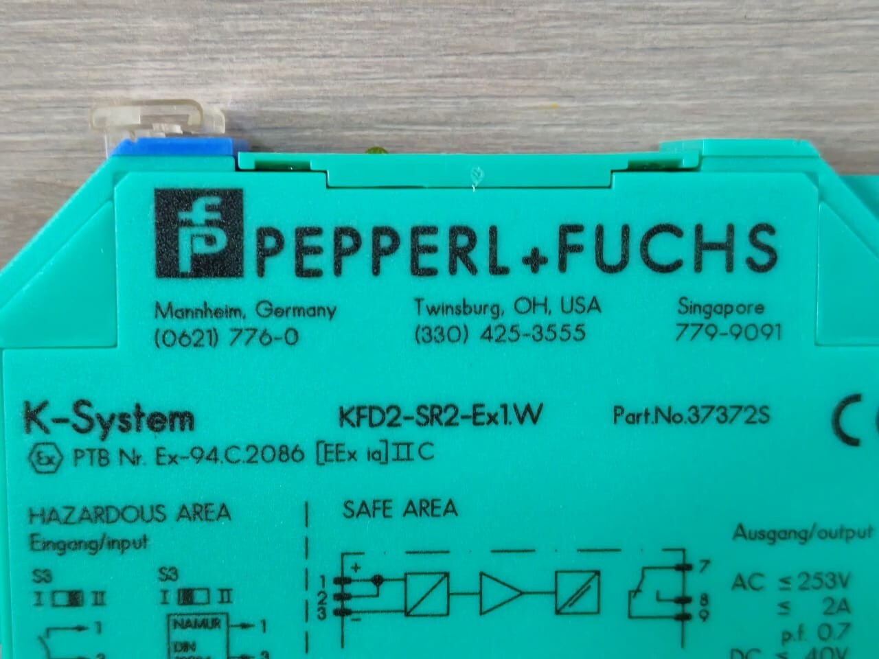 Pepperl+Fuchs 37372S PEPPERL+ FUCHS KFD2-SR2-Ex1.W P/N 37372S SWICTH AMPLIFIER 7