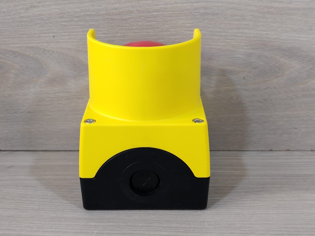 Siemens 3SU1801-0NA00-2AC2 SIEMENS 3SU1801-0NA00-2AC2 Emergency Stop Button - Yellow 5
