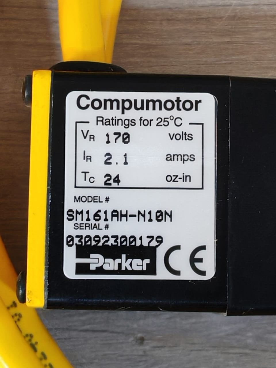 Parker SM161AH-N10N Parker SM161AH-N10N Servo Motor with Cable 2