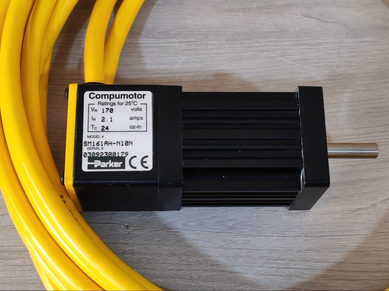 Parker SM161AH-N10N Parker SM161AH-N10N Servo Motor with Cable 3
