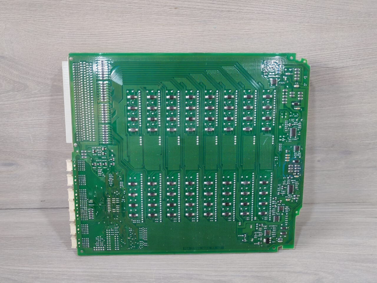 ALCATEL 3BA 23265AAAA 01 ALCATEL EZ32 3BA 23265AAAA 01 ANALOG EXTENSION BOARD-WITH MISSING PART 9