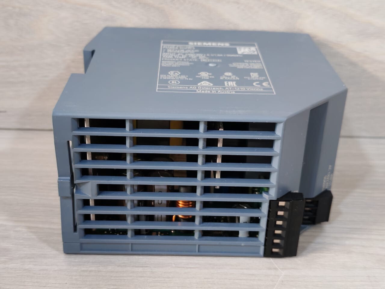 Siemens 6EP1334-2BA20 Siemens SITOP PSU100S Power Supply 6EP1334-2BA20 7