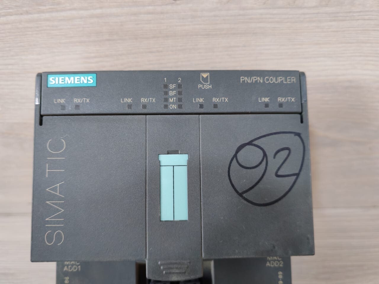 Siemens 6ES7 158-3AD01-0XA0 Siemens 6ES7 158-3AD01-0XA0 Simatic S7 PN/PN Coupler 4