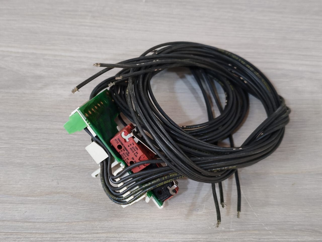 ABB 1SD A05370 4R1 ABB A05370 / 1SD A05370 4R1 Changeover Cotact -, Only Transparent Case 8