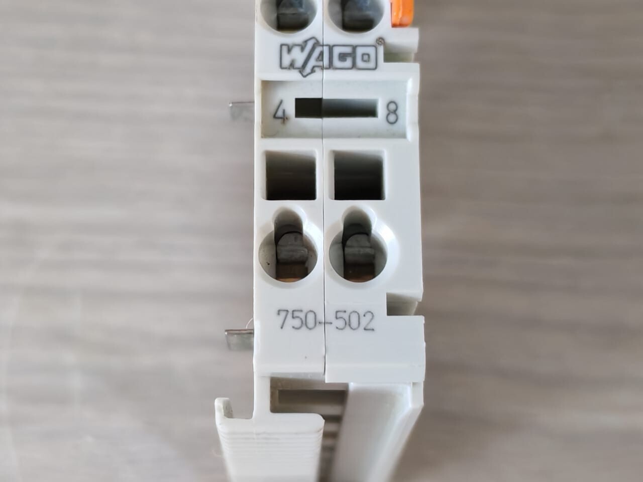 WAGO 750-502 PCS. WAGO 750-502 2-CHANNEL DIGITAL OUTPUT MODULE 4