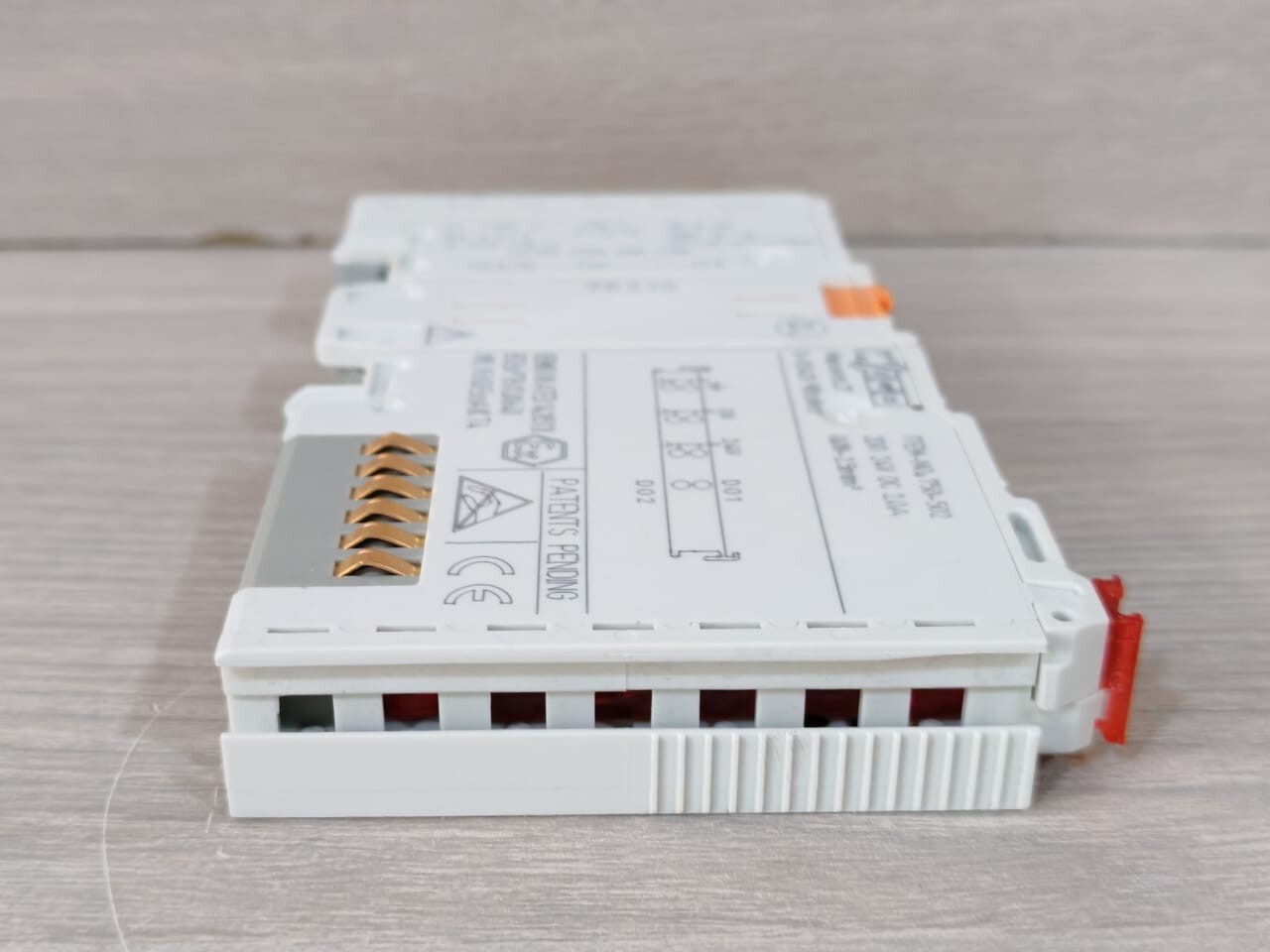 WAGO 750-502 PCS. WAGO 750-502 2-CHANNEL DIGITAL OUTPUT MODULE 8