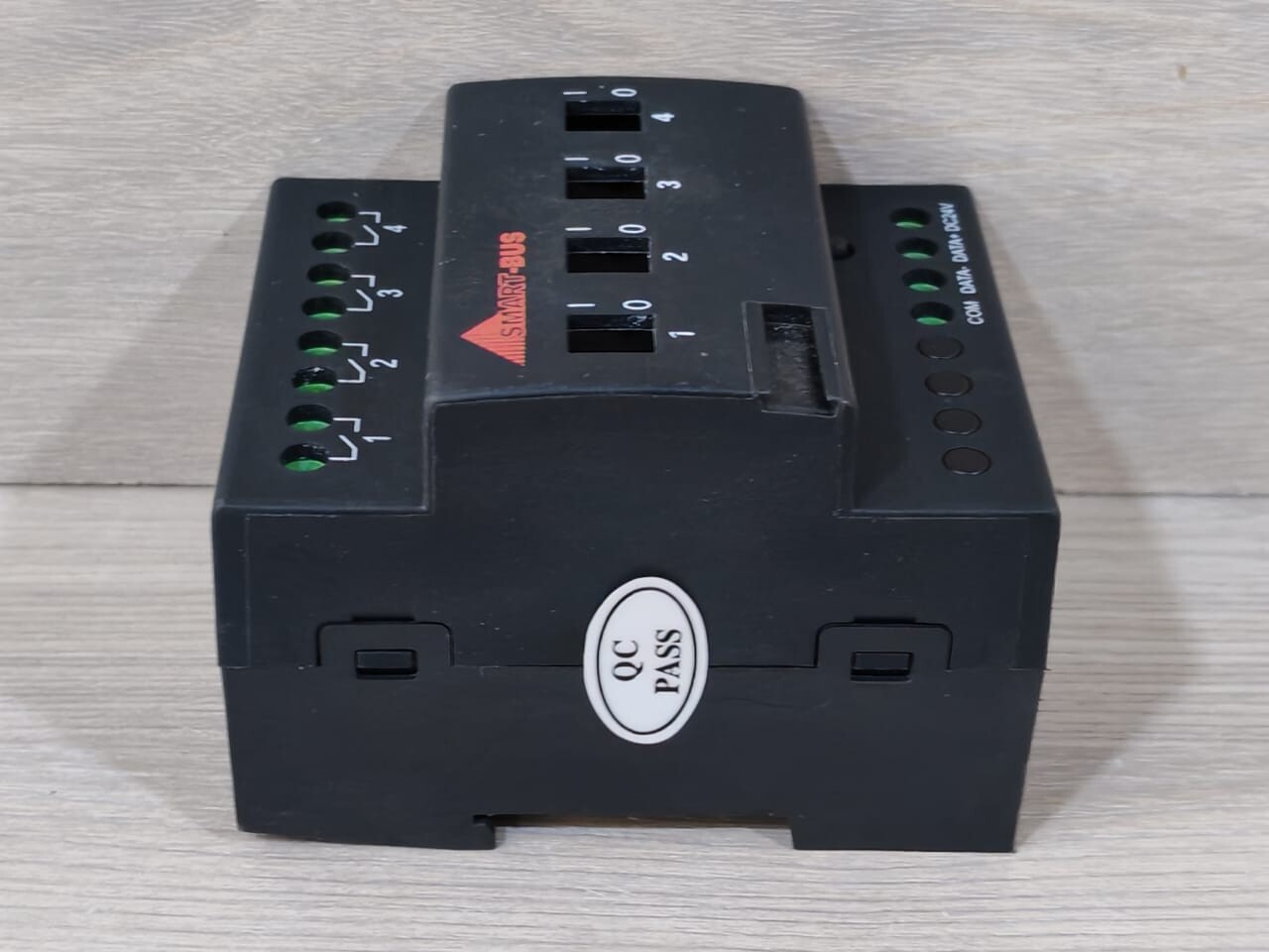 HDL SB-DN-R0420 HDL Smart Bus SB-DN-R0420 Relay Module 6