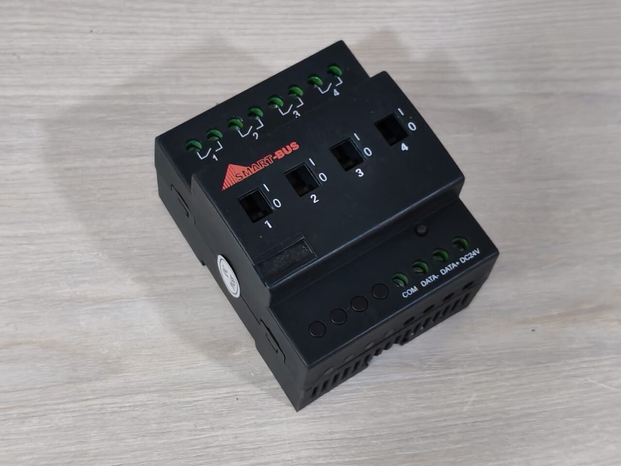 HDL SB-DN-R0420 HDL Smart Bus SB-DN-R0420 Relay Module 7