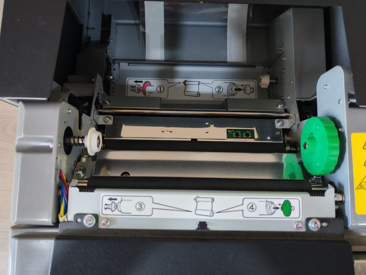 Sinfonia Color Stream CS2 Sinfonia CHC-S6145-5 Color Stream CS2 Digital Photo Printer 8