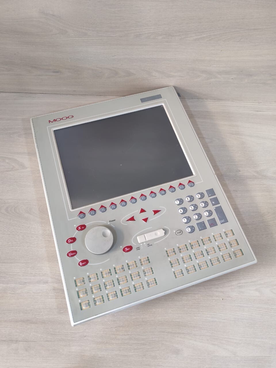 Moog IMI220-123B001 MOOG IMI220-123B001 MMI12"-LCD SVGA TOUCH SCREEN+ ROTARY KNOB+ USB 4