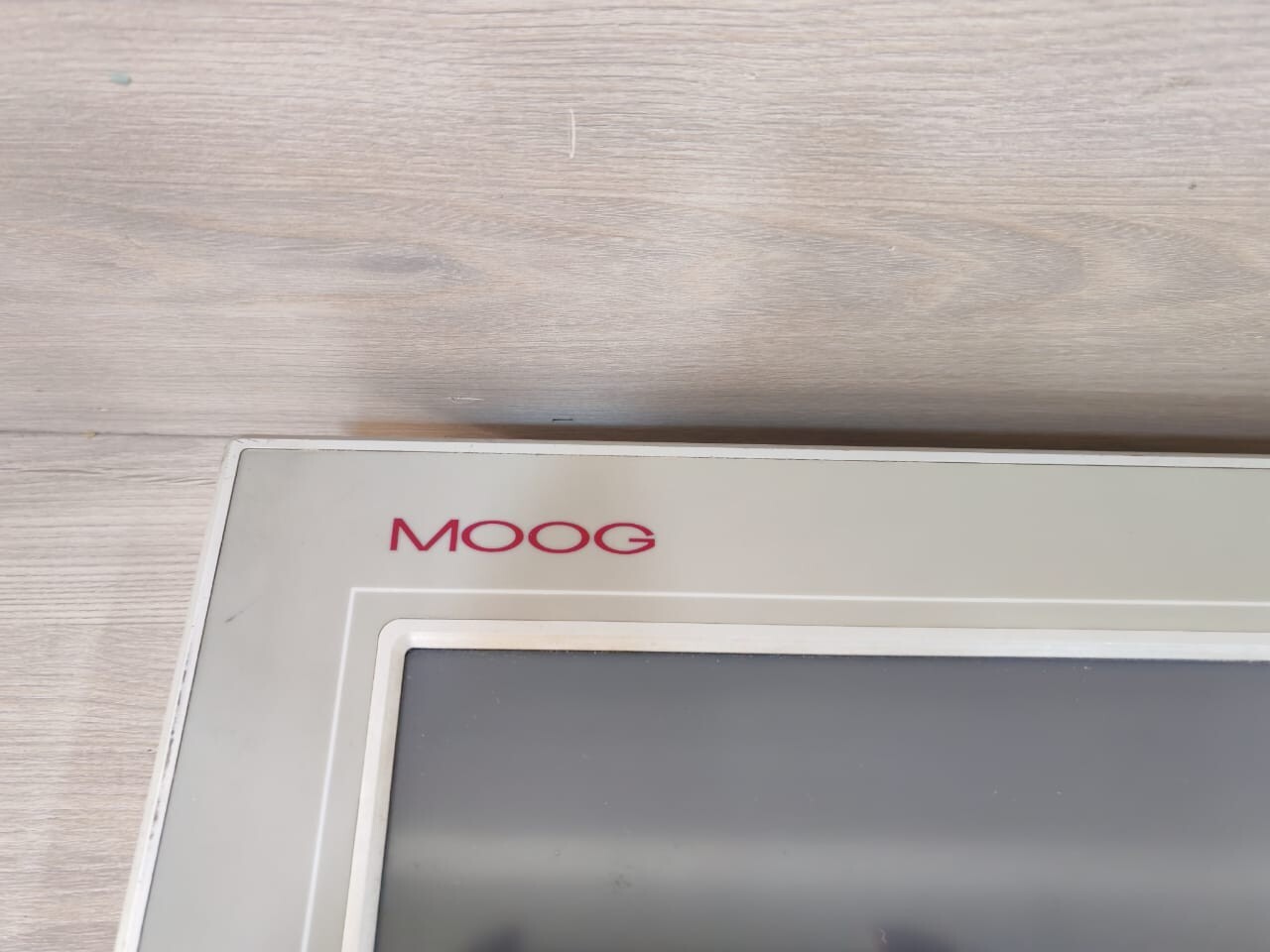Moog IMI220-123B001 MOOG IMI220-123B001 MMI12"-LCD SVGA TOUCH SCREEN+ ROTARY KNOB+ USB 6