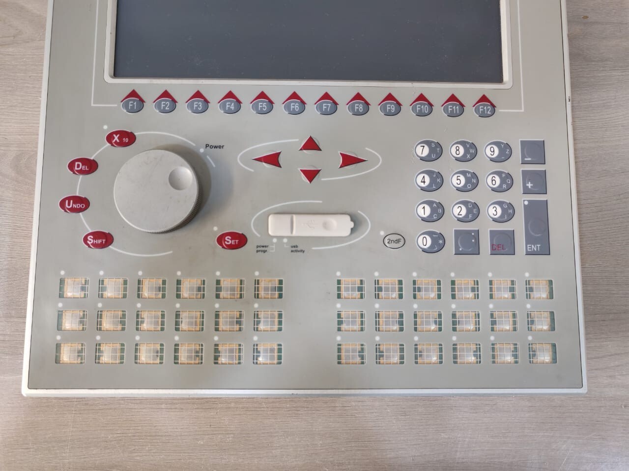 Moog IMI220-123B001 MOOG IMI220-123B001 MMI12"-LCD SVGA TOUCH SCREEN+ ROTARY KNOB+ USB 7